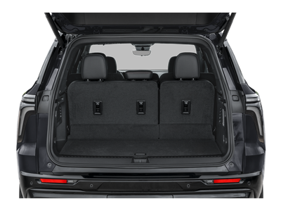 2025 Chevrolet Traverse Base