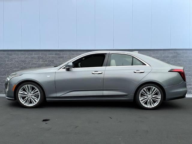 2022 Cadillac CT4 Premium Luxury