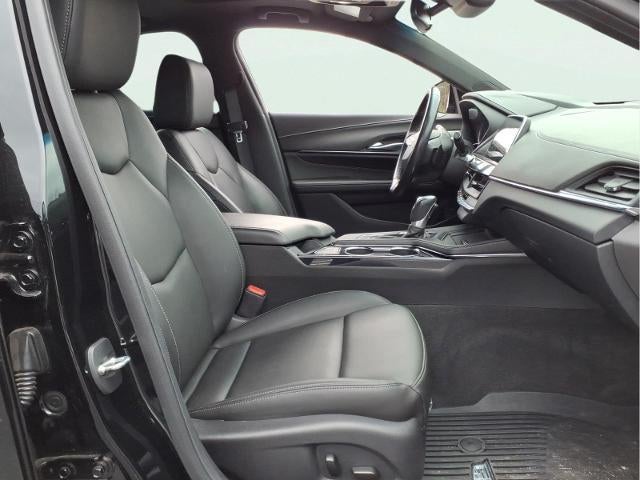 2023 Cadillac CT4 Luxury