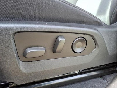 2023 Chevrolet Colorado Base