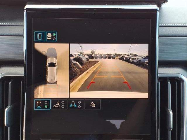 2026 GMC Acadia Base