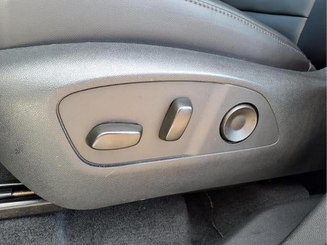 2026 GMC Acadia Base