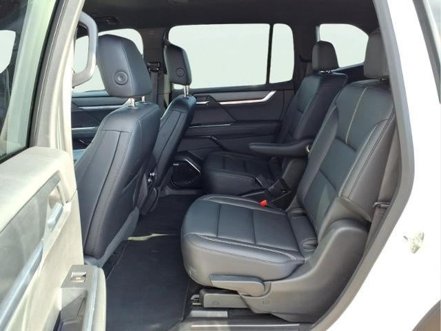 2026 GMC Acadia Base