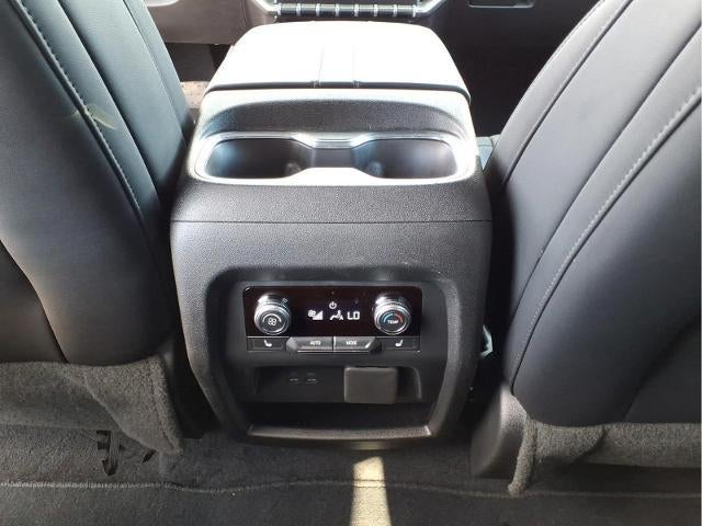 2026 GMC Acadia Base