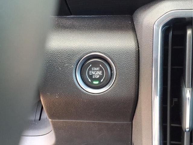 2026 GMC Acadia Base