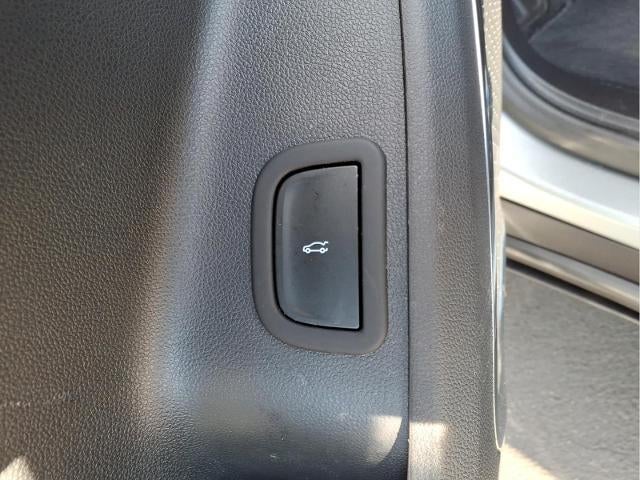 2026 GMC Acadia Base