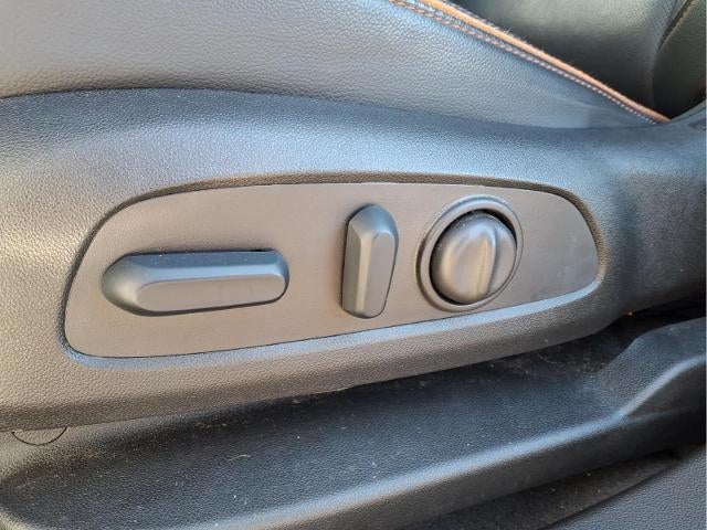 2023 GMC Acadia Base