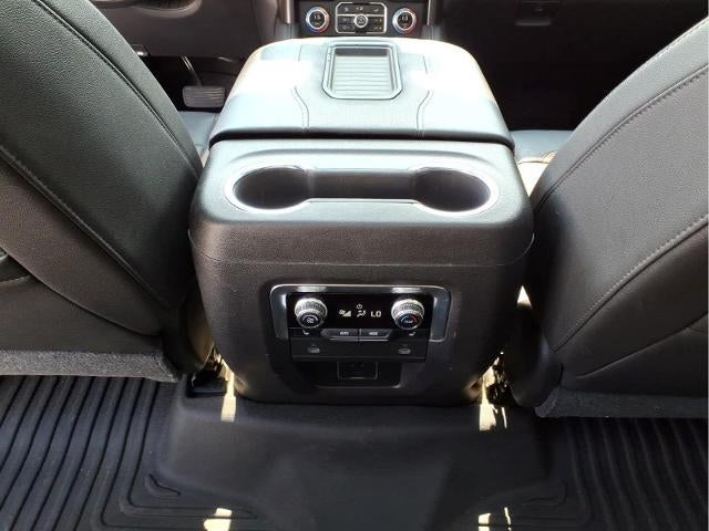 2021 GMC Yukon XL Base