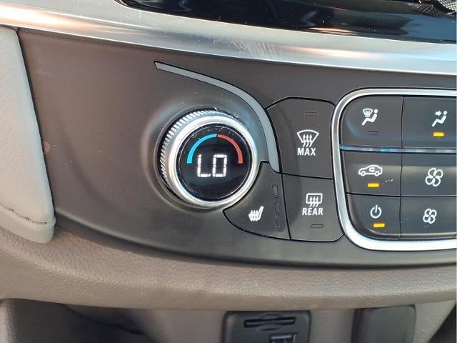 2021 Chevrolet Traverse Base