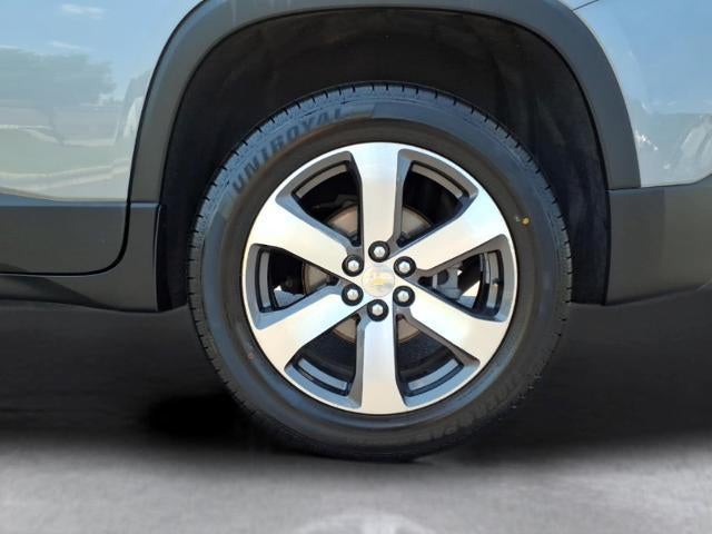 2021 Chevrolet Traverse Base