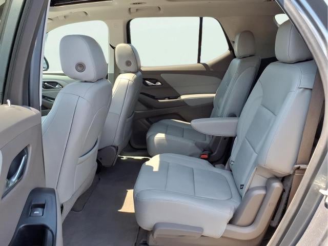 2021 Chevrolet Traverse Base