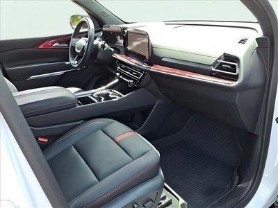 2024 Chevrolet Traverse Base