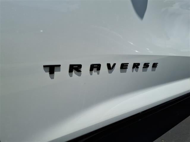 2024 Chevrolet Traverse Base