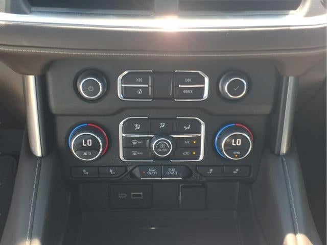 2023 Chevrolet Suburban Base