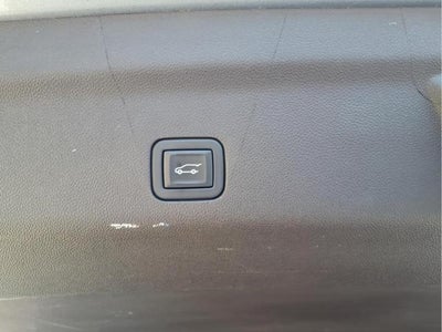 2023 Chevrolet Suburban Base