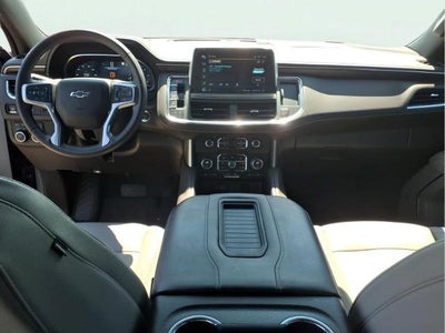 2023 Chevrolet Suburban Base