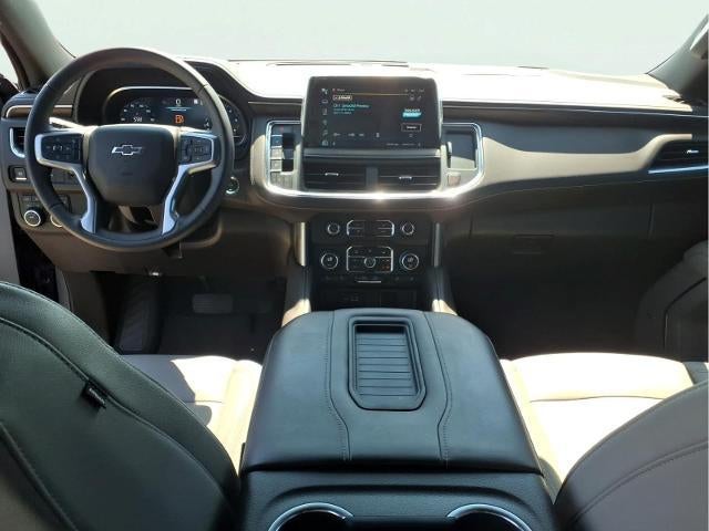 2023 Chevrolet Suburban Base