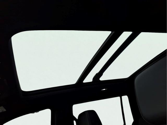 2024 Chevrolet Suburban Base