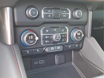2024 Chevrolet Suburban Base