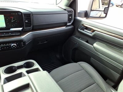 2025 GMC Sierra 3500 HD SLE