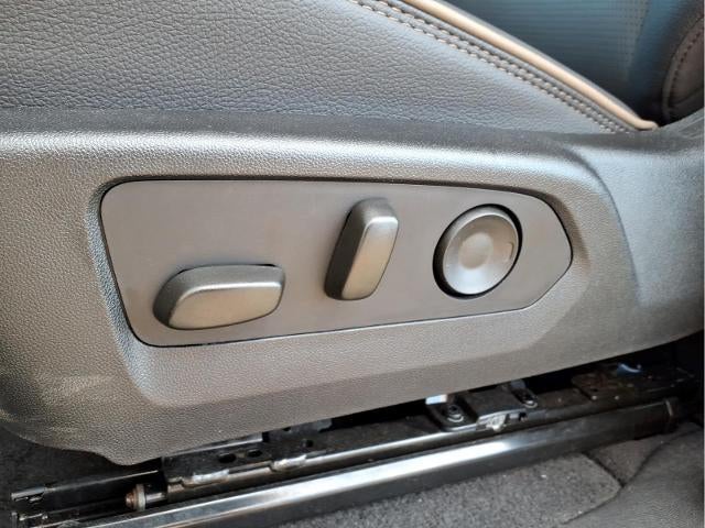 2026 GMC Canyon Base