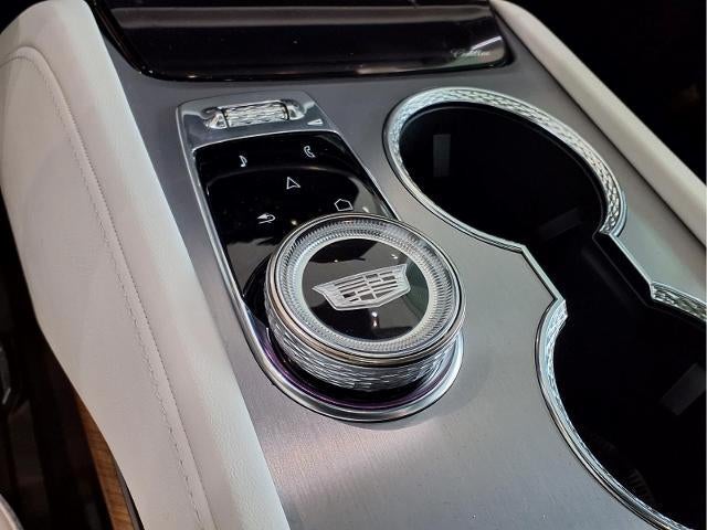 2027 Cadillac VISTIQ Luxury