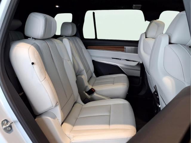 2027 Cadillac VISTIQ Luxury