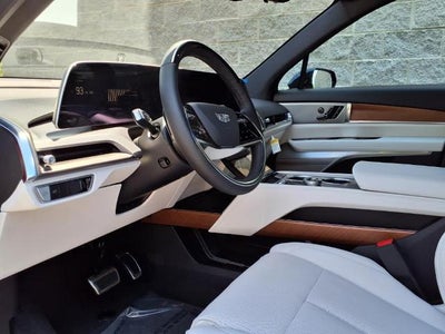 2026 Cadillac VISTIQ Sport