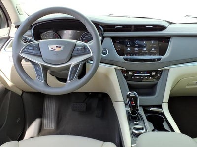 2023 Cadillac XT5 Premium Luxury