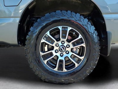 2023 Nissan TITAN Base