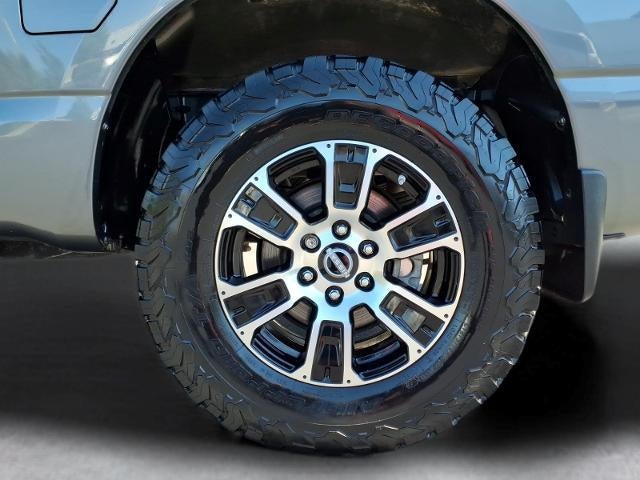 2023 Nissan TITAN Base