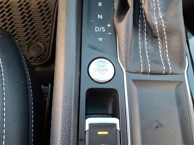 2022 Volkswagen Atlas 2.0T SE w/Technology