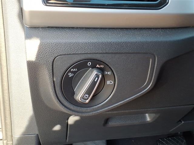 2022 Volkswagen Atlas 2.0T SE w/Technology