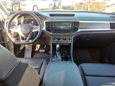 2022 Volkswagen Atlas 2.0T SE w/Technology