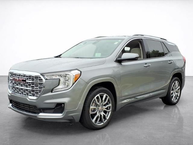 2023 GMC Terrain Denali AWD's photo