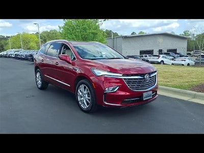 2023 Buick Enclave Essence