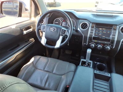 2017 Toyota Tundra 4WD SR5