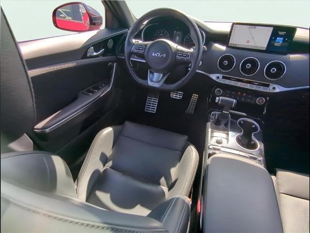 2023 Kia Stinger Base