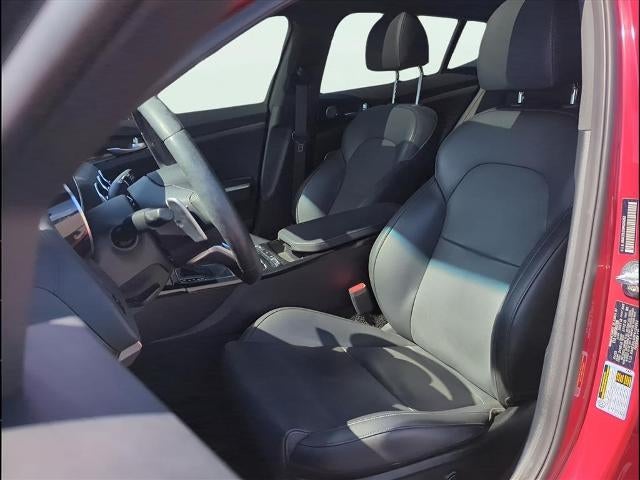 2023 Kia Stinger Base