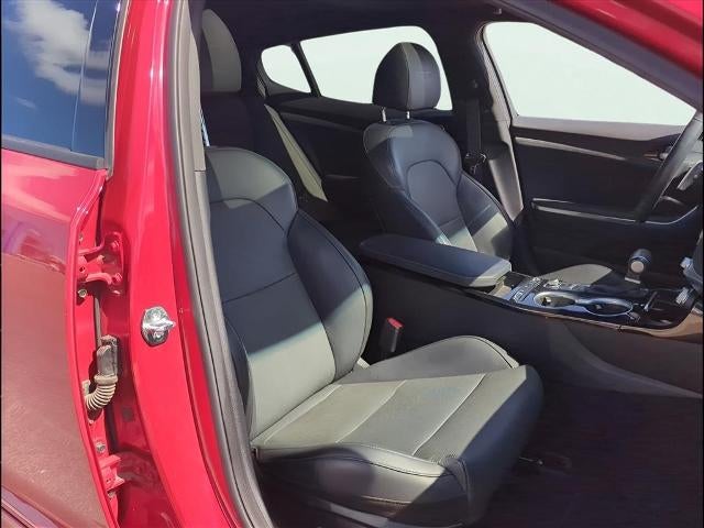 2023 Kia Stinger Base
