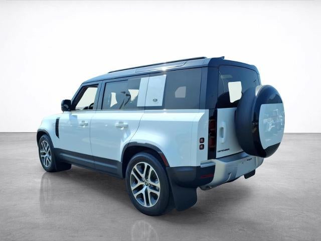 2024 Land Rover Defender 110 P300