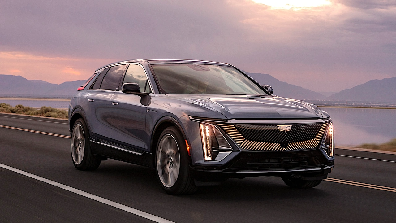 2025 Cadillac LYRIQ